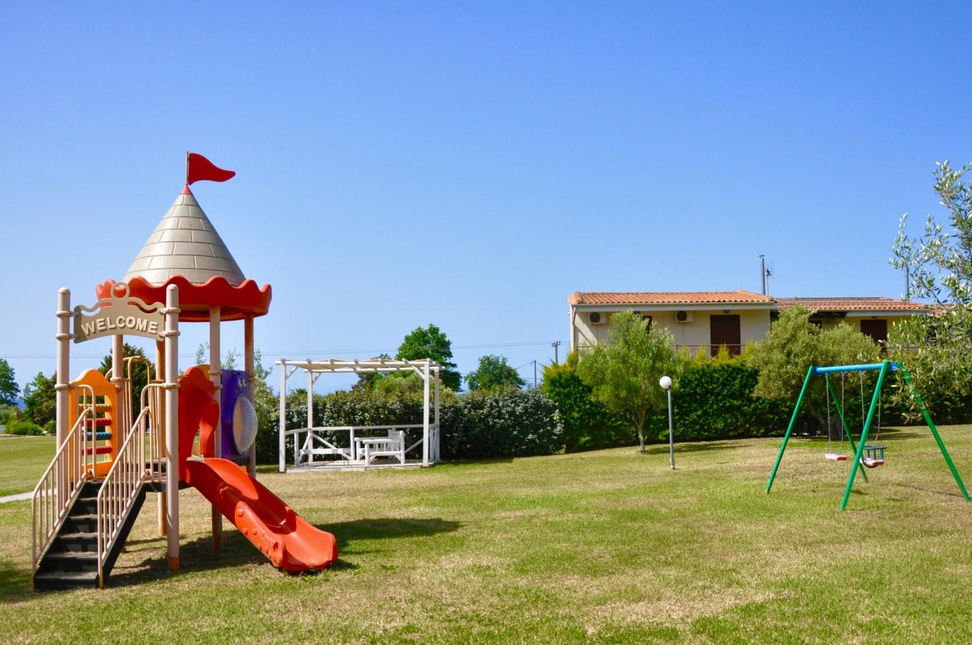 Stigmes Villas & Suites Неа-Скиони Экстерьер фото